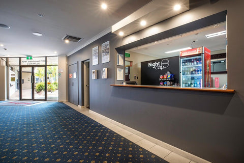 Nightcap at Springwood Hotel