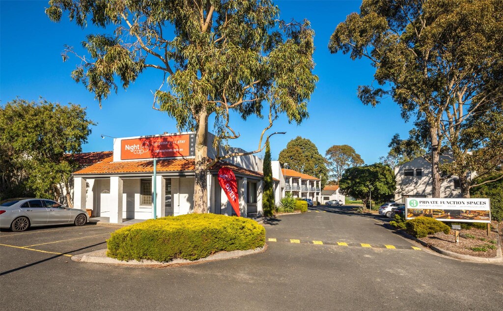 Nightcap at Ferntree Gully Hotel