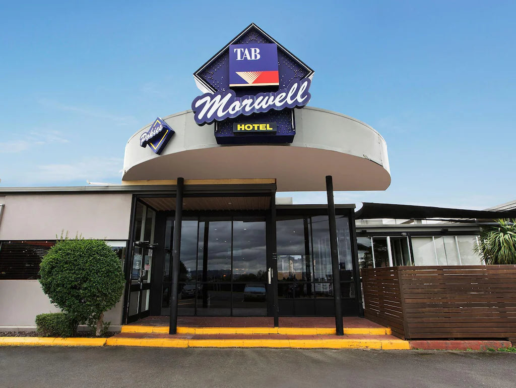 Nightcap at Morwell Hotel