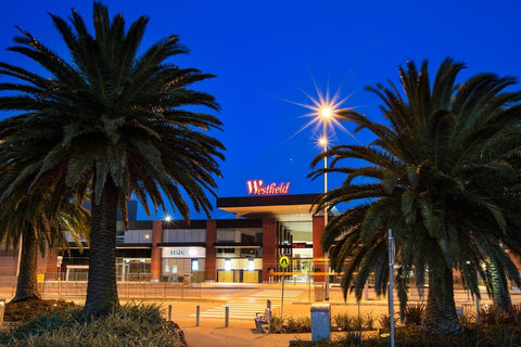 Nightcap at Shoppingtown Hotel